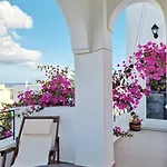 Betty's Serenity House *