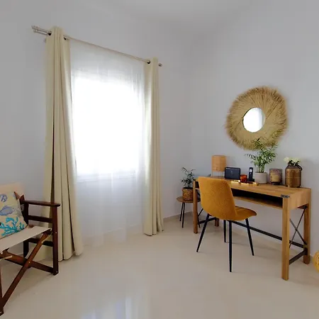 Betty's Serenity House アパート *