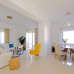 Διαμέρισμα Betty's Serenity House