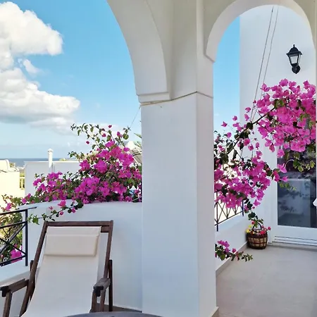 Betty's Serenity House *